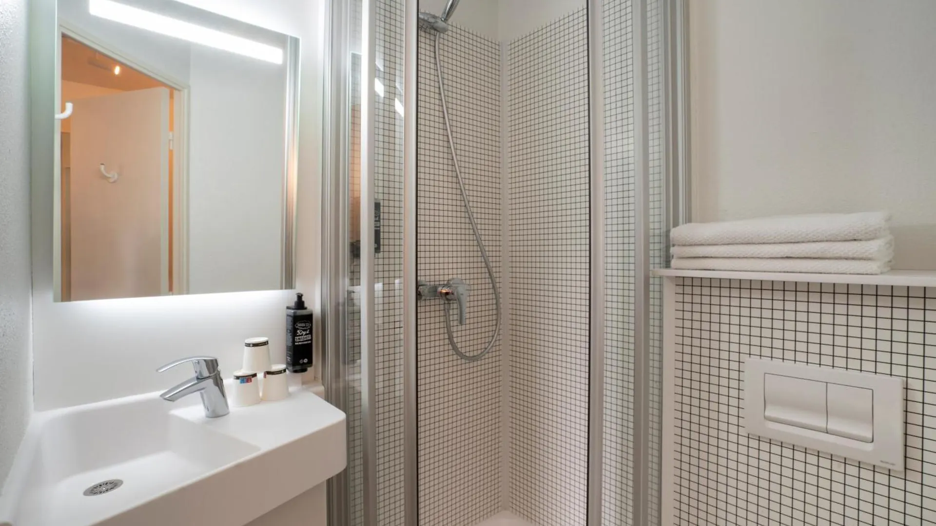 Ibis Budget Rennes Chantepie Hotel